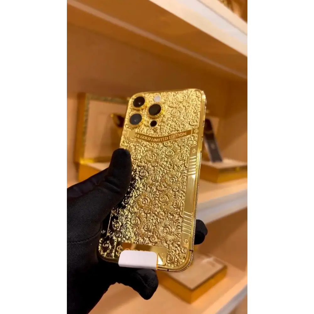 De Billas Lux Custom 24K Gold Engraved iPhone 17 Pro Max — product image 4
