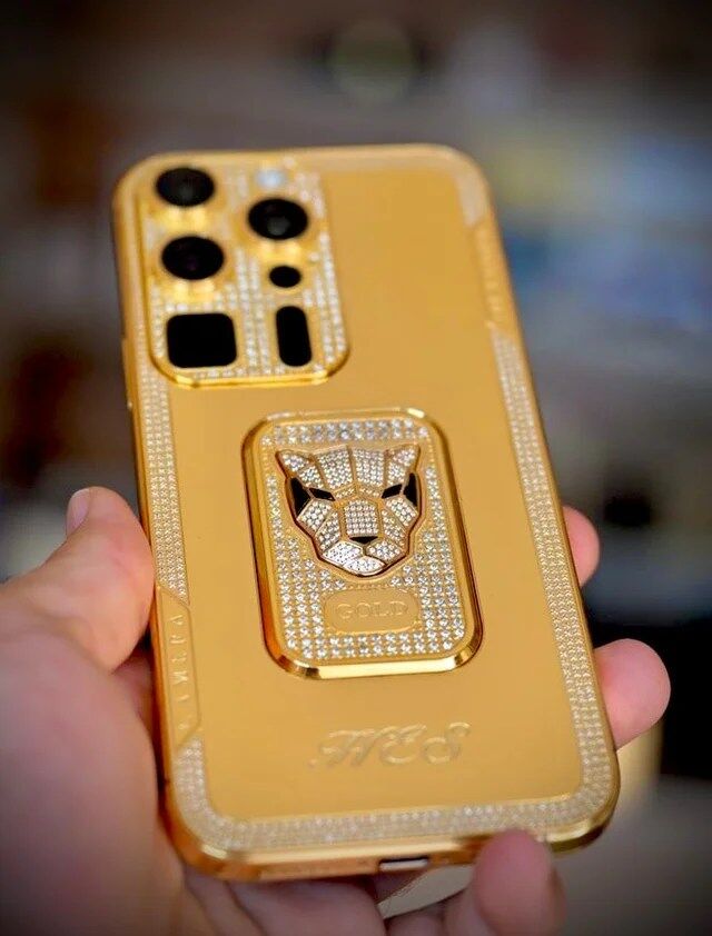 Custom 24k Gold iPhone 16 Pro MAX 1 TB Unlocked Panther Design