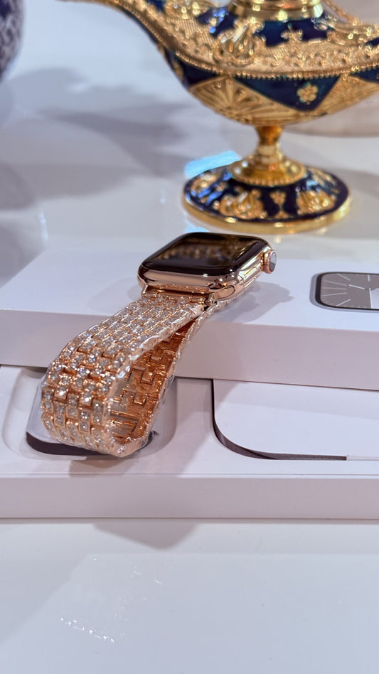 Custom 24k Rose Gold Apple Watch Series 9 Rose Band