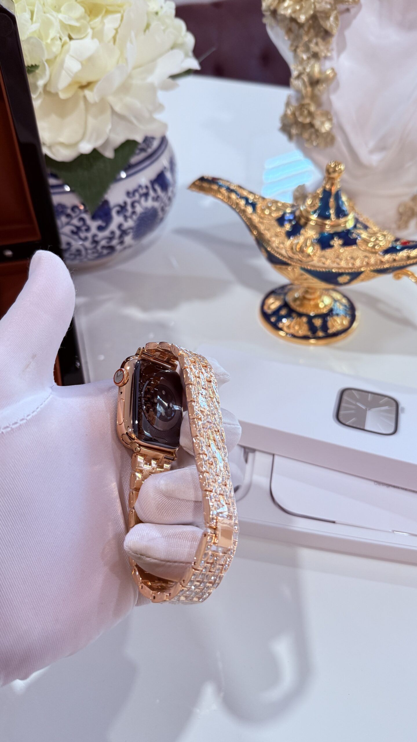 Custom 24k Rose Gold Apple Watch Series 9 Rose Band