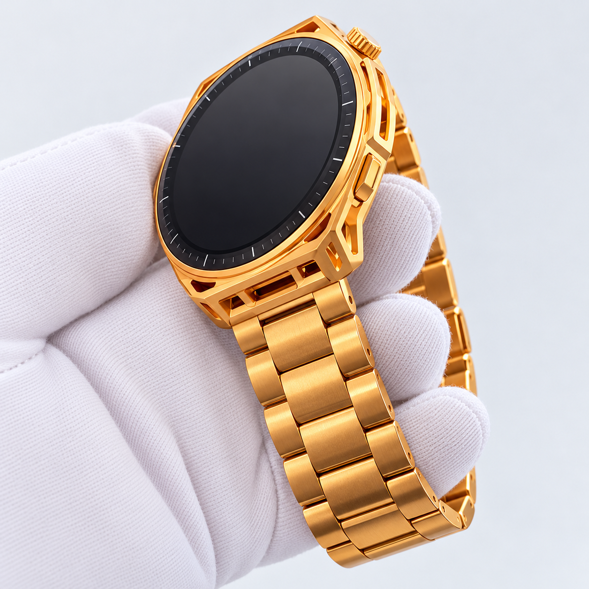 Angled view of the 24K gold plated Amazfit Balance 3 case and matching link bracelet