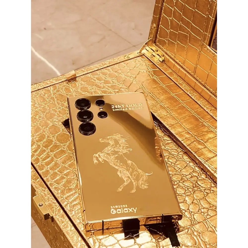Custom 24k Gold Engraved Samsung Galaxy S25 Ultra Phone 512