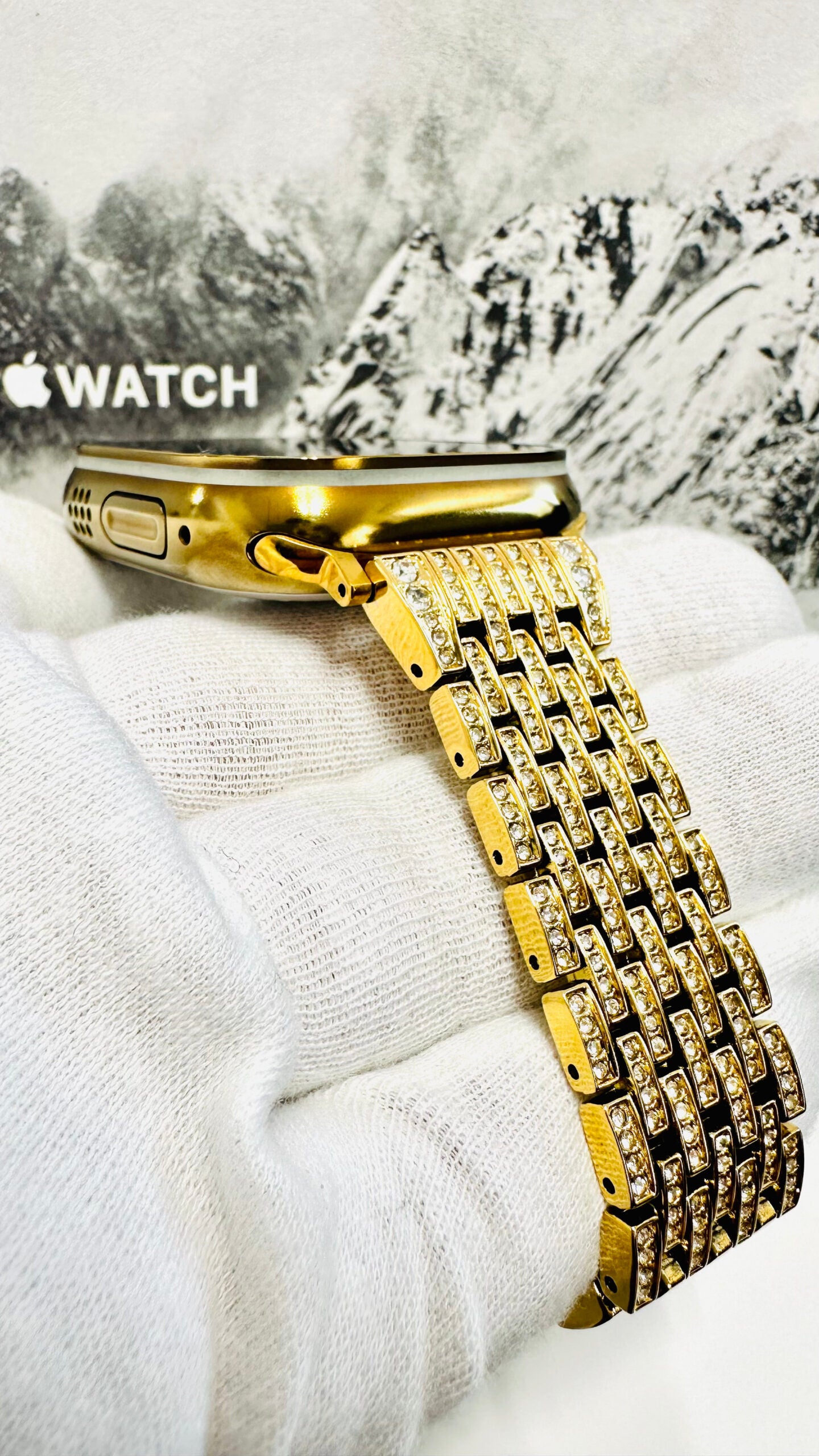 Golden Anodizing and polishing Service for Apple Watch Ultra and Apple Watch Ultra 2