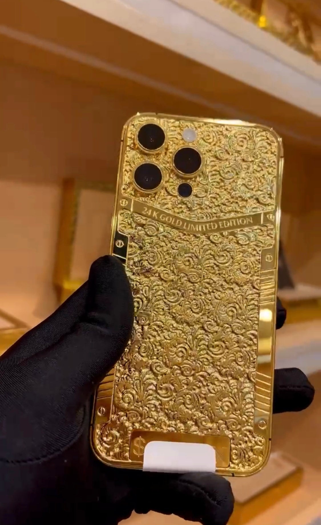 24k Gold Apple iPhone 16 Pro MAX – Unlocked