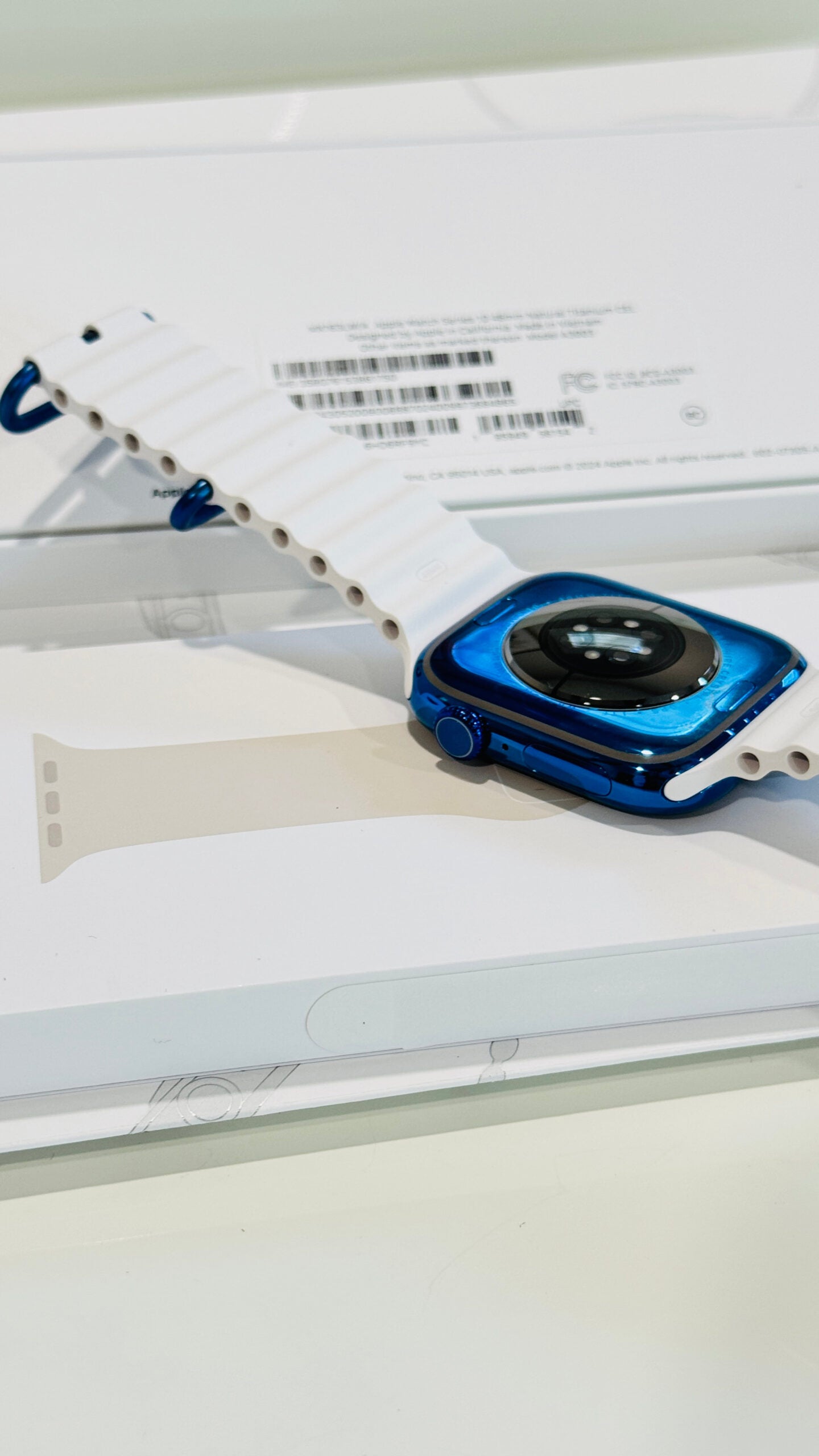 Custom Polished Blue 46mm Apple Watch Series 10 Titanium – 2024 Release – LTE GPS