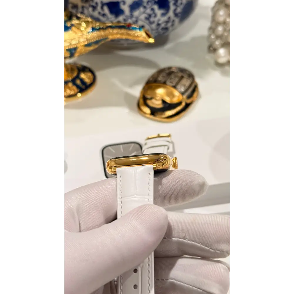 Custom 24K Gold 45mm Apple Watch Series 9 Stainless Steel LTE GPS | Oxygen Sensor Active | Unlocked - Watch