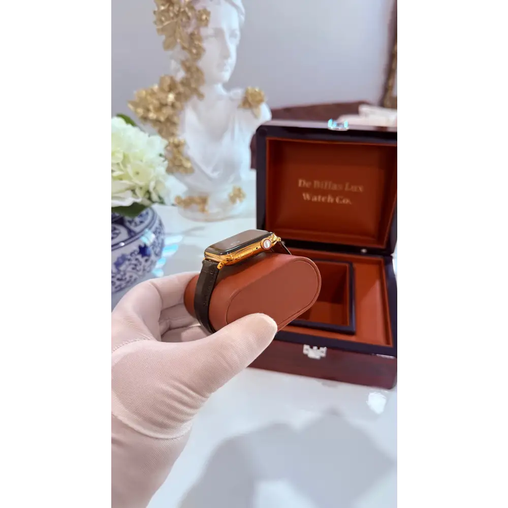 Custom 24K Gold 45mm Apple Watch Stainless Steel Series 9 Alligator Leather Band Deployment Buckle