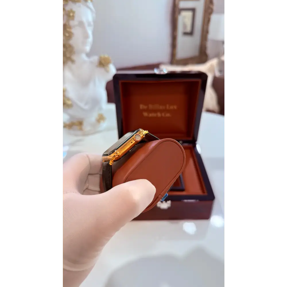 Custom 24K Gold 45mm Apple Watch Stainless Steel Series 9 Alligator Leather Band Deployment Buckle