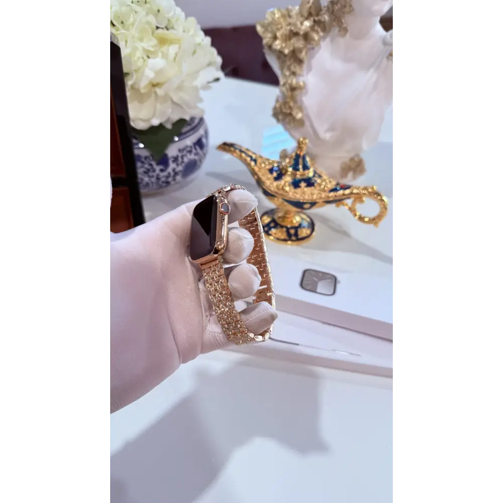 Custom 24k Rose Gold Apple Watch Series 9 Rose Band