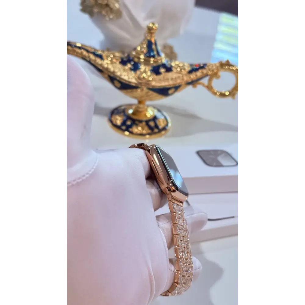 Custom 24k Rose Gold Apple Watch Series 9 Rose Band