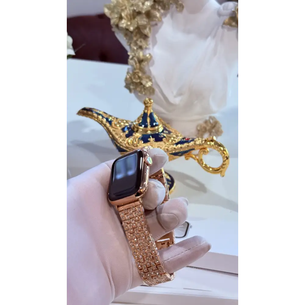 Custom 24k Rose Gold Apple Watch Series 9 Rose Band