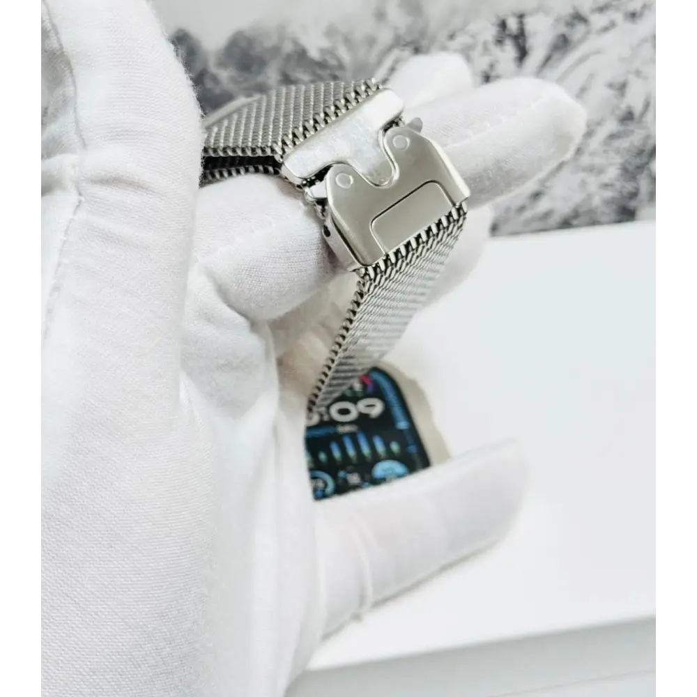 Custom Polished Apple Watch Ultra 3 Polished Milanese Loop