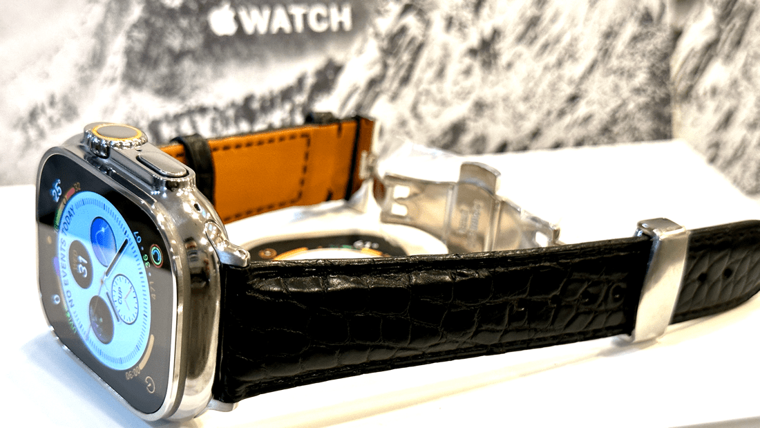 Black alligator grain leather band 24mm for Apple Watch Any Series size 42 44 45 and 49mm