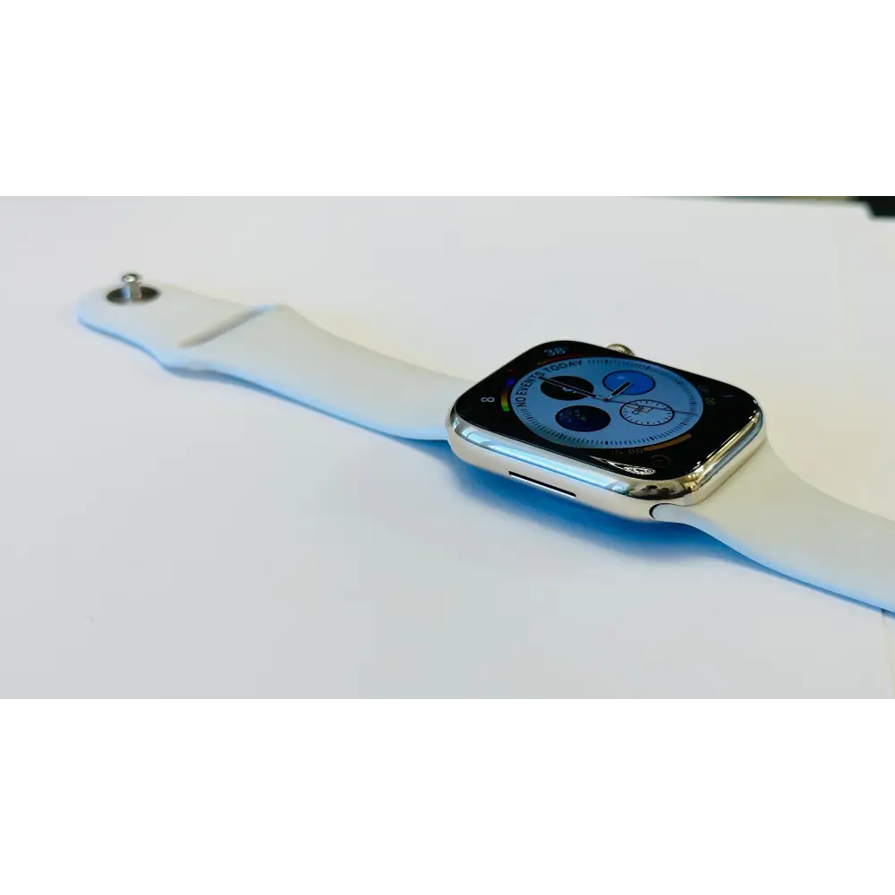 White Gold Apple Watch Series 9 45mm with White Sport Band – First ever